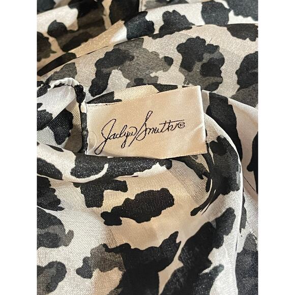 Jaclyn Smith Black/White Semi Sheer Cheetah Print Scarf - Picture 2 of 3